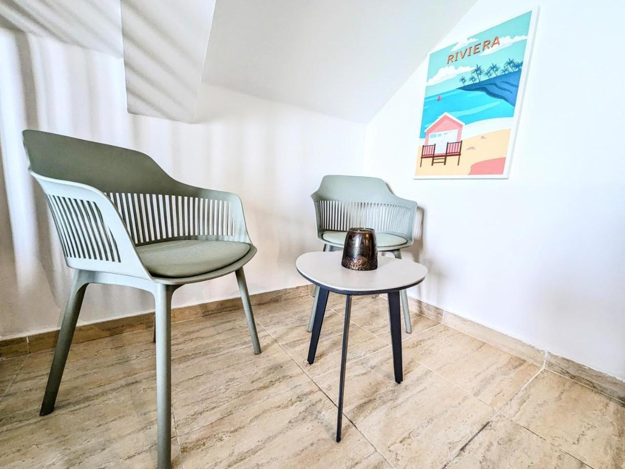 Studio Dauphin - Plage De Saint-Pierre Exterior photo